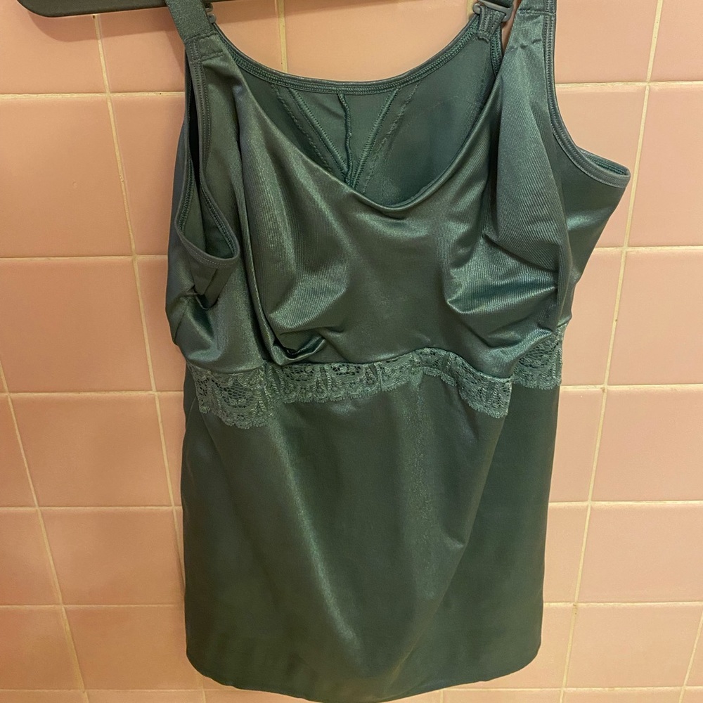 Ruby Ribbon Lace cami size 42